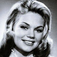 Dyan Cannon